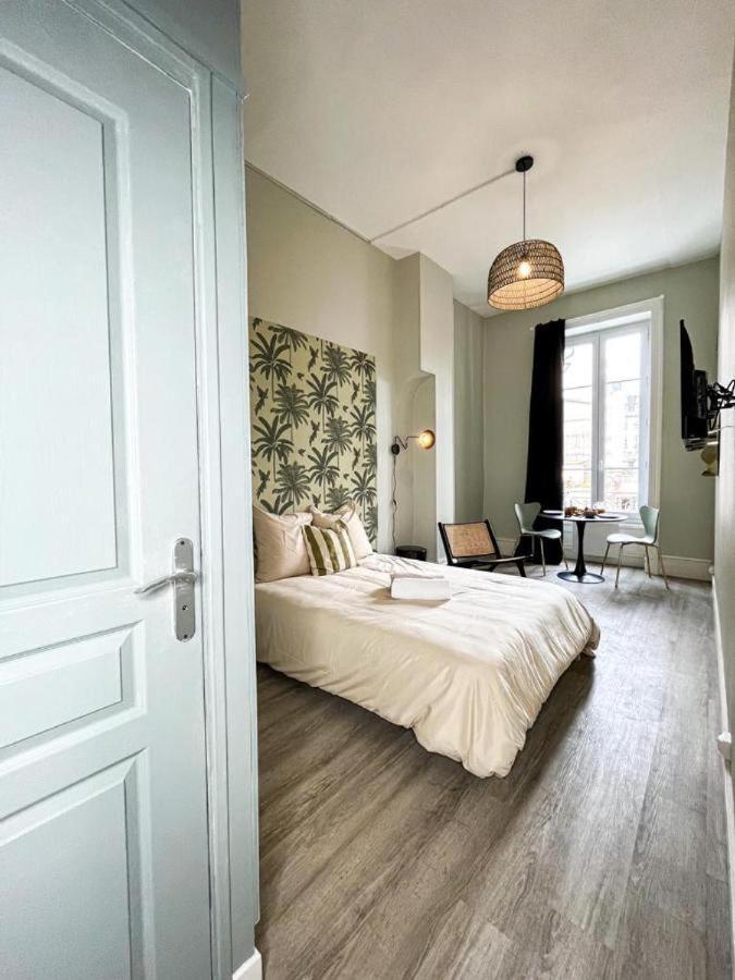 Suite Shamrock Lyon Bagian luar foto